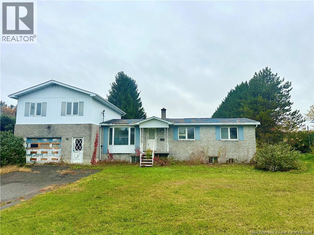 211 Beaulieu Street, Grand-Sault/grand Falls, New Brunswick  E3Y 1E3 - Photo 1 - NB128321
