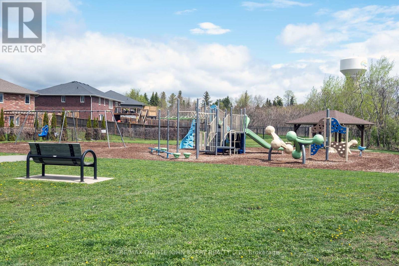 79 Cortland Crescent, Quinte West, Ontario  K8V 0E9 - Photo 31 - X12132816