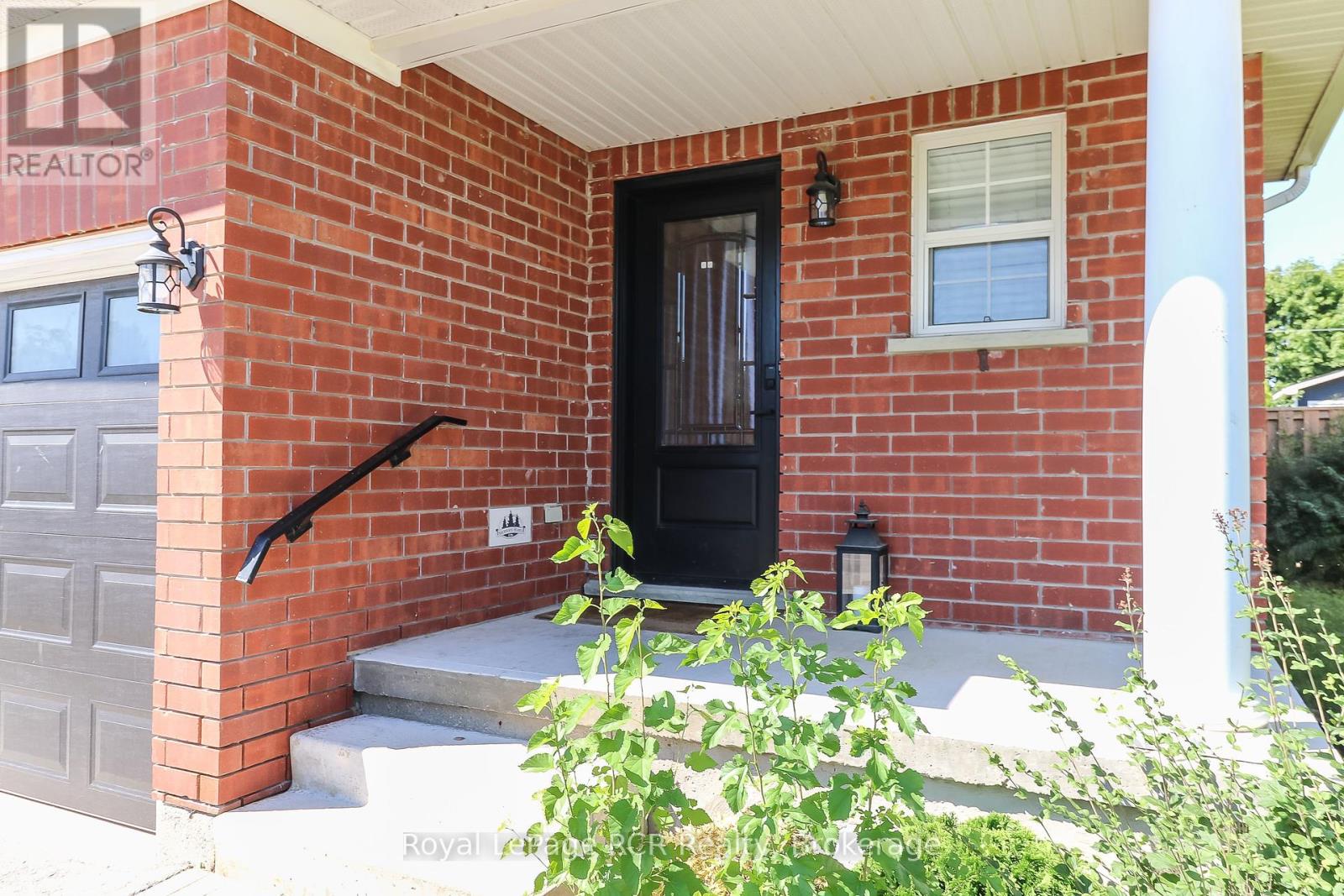 50 Highlands Crescent, Collingwood, Ontario  L9Y 5H3 - Photo 3 - S12465510