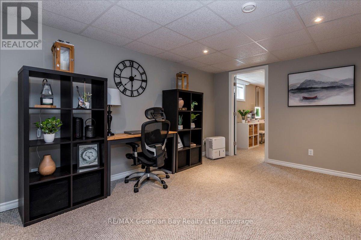 327 Scott Street, Midland, Ontario  L4R 2M9 - Photo 21 - S12465578