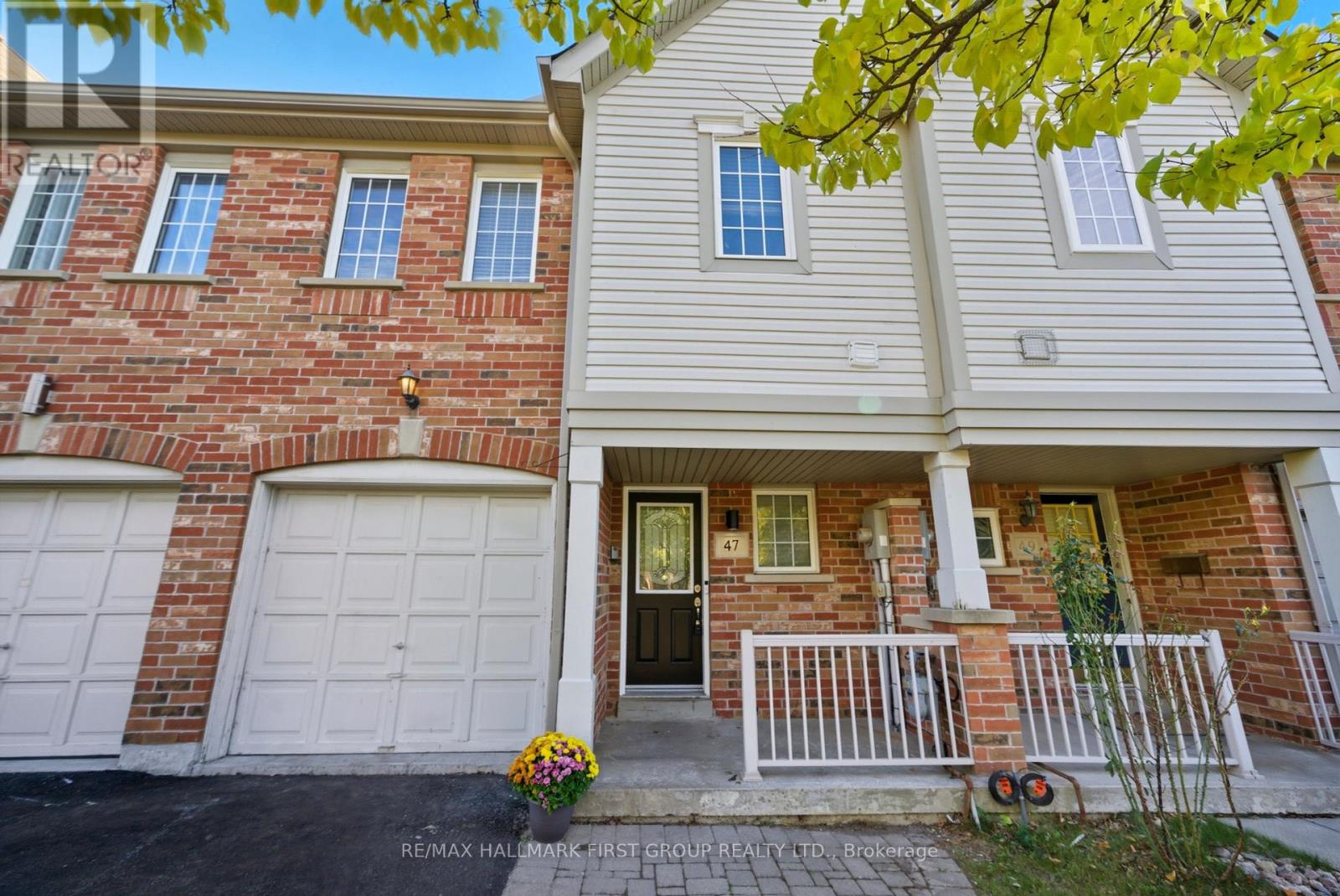 47 Telegraph Drive, Whitby, Ontario  L1P 1S3 - Photo 2 - E12465511