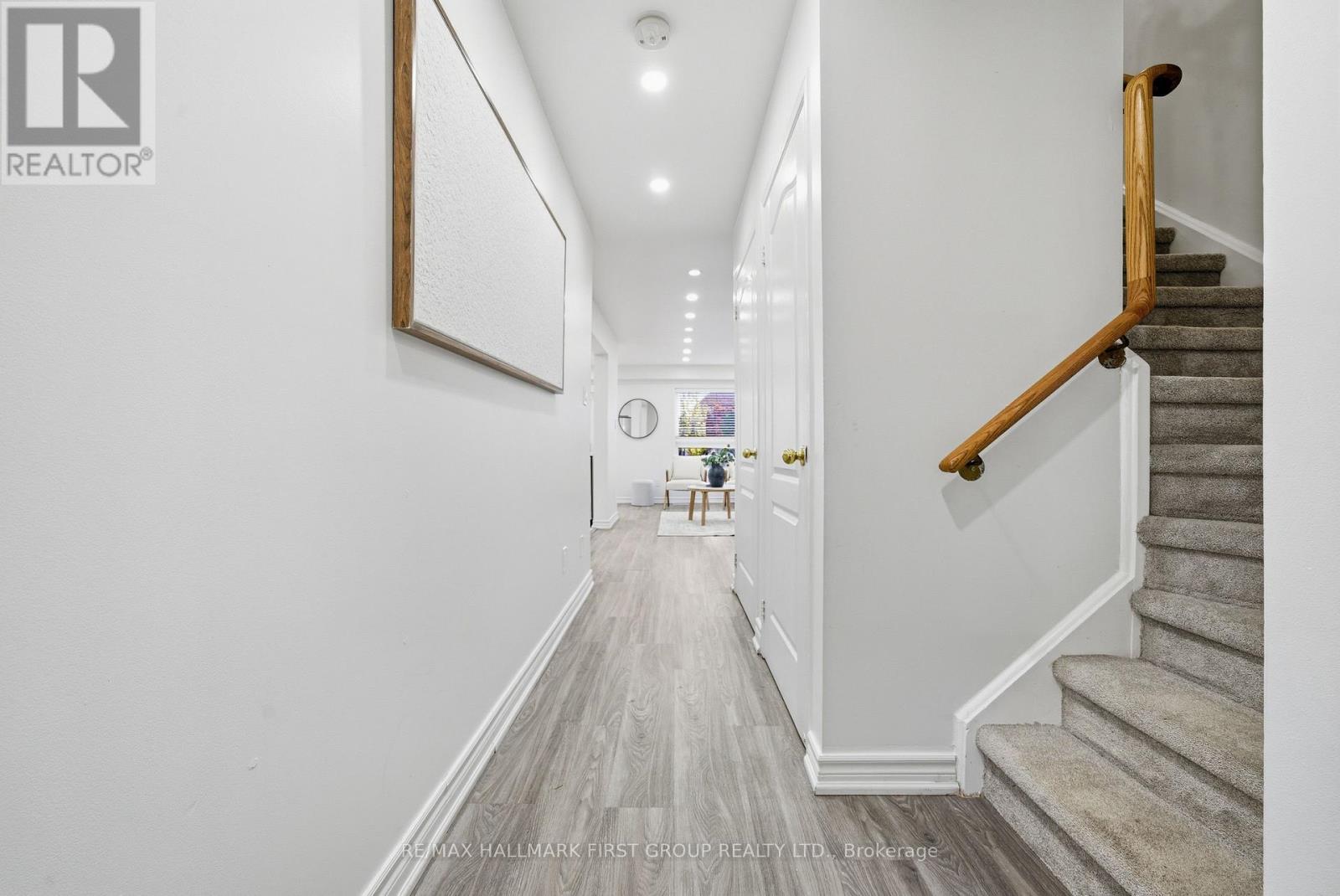 47 Telegraph Drive, Whitby, Ontario  L1P 1S3 - Photo 3 - E12465511