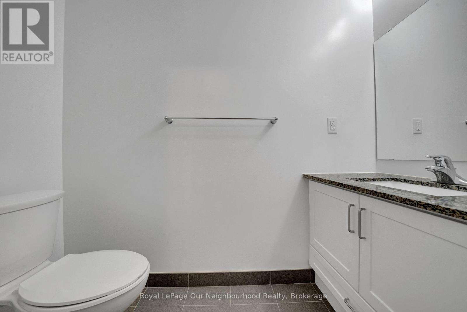 402 - 109 King Avenue E, Clarington, Ontario  L1B 1H3 - Photo 8 - E12465575