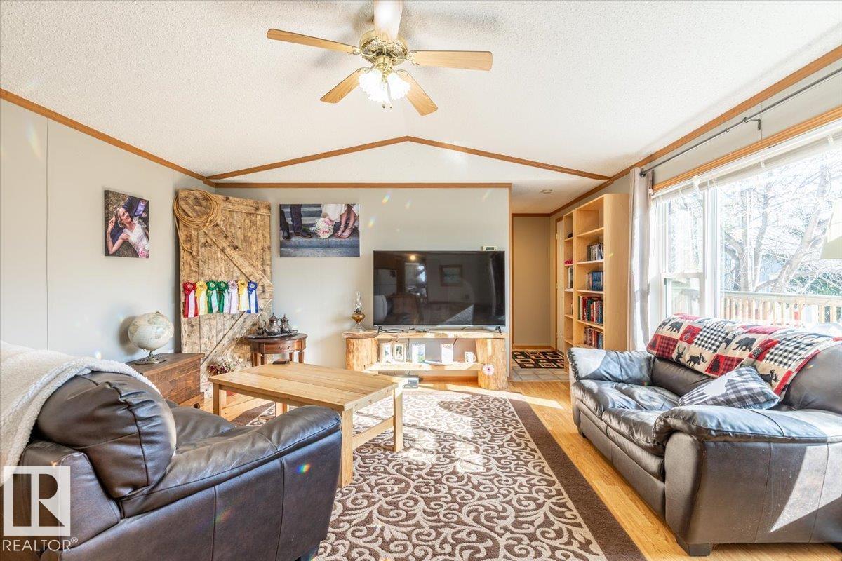 28154 Twp Rd 485, Rural Leduc County, Alberta  T0C 2P0 - Photo 5 - E4462274