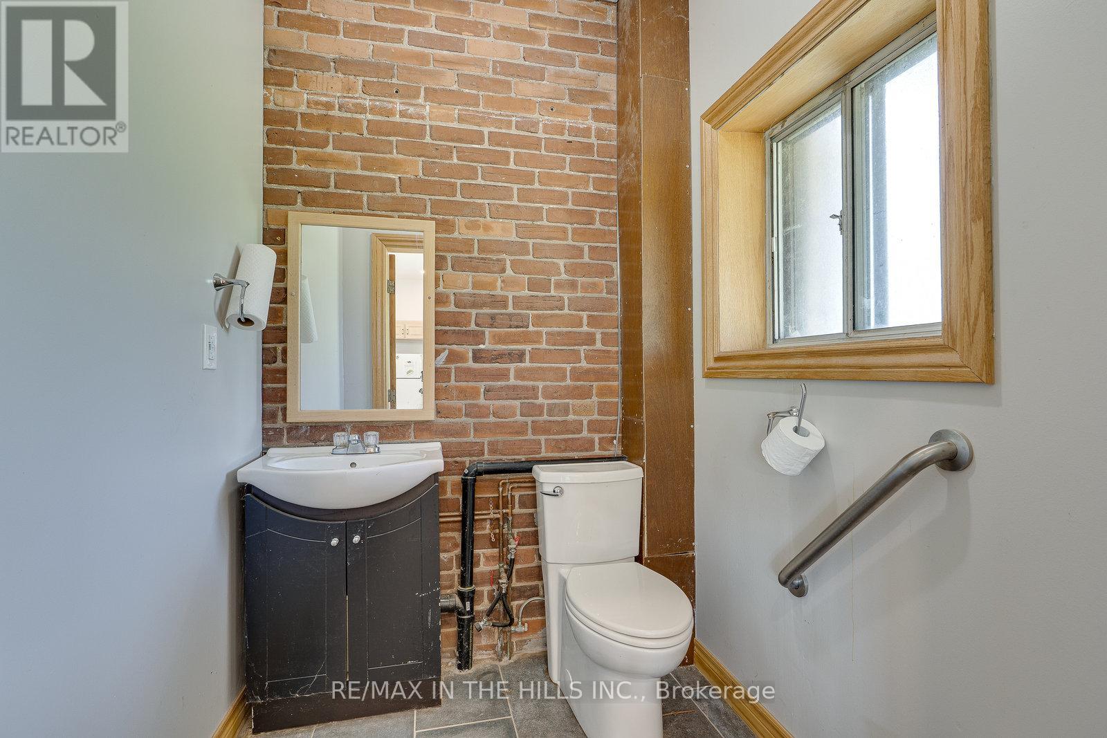 20643 Kennedy Road, Caledon, Ontario  L7K 1Z3 - Photo 14 - W12216770