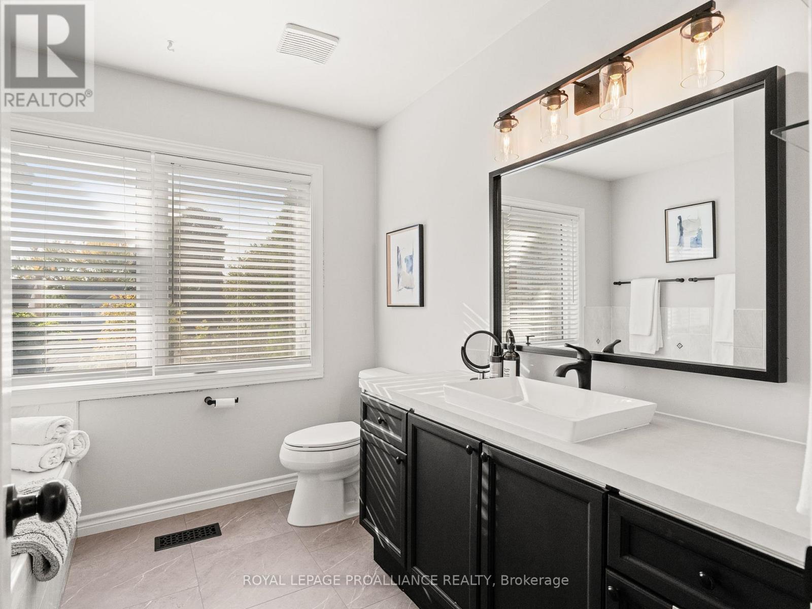 1024 Frei Street, Cobourg, Ontario  K9A 5L4 - Photo 24 - X12465484