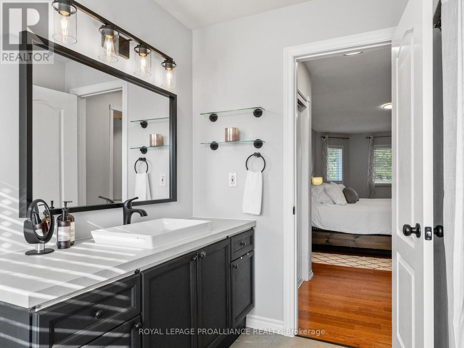 1024 Frei Street, Cobourg, Ontario  K9A 5L4 - Photo 26 - X12465484