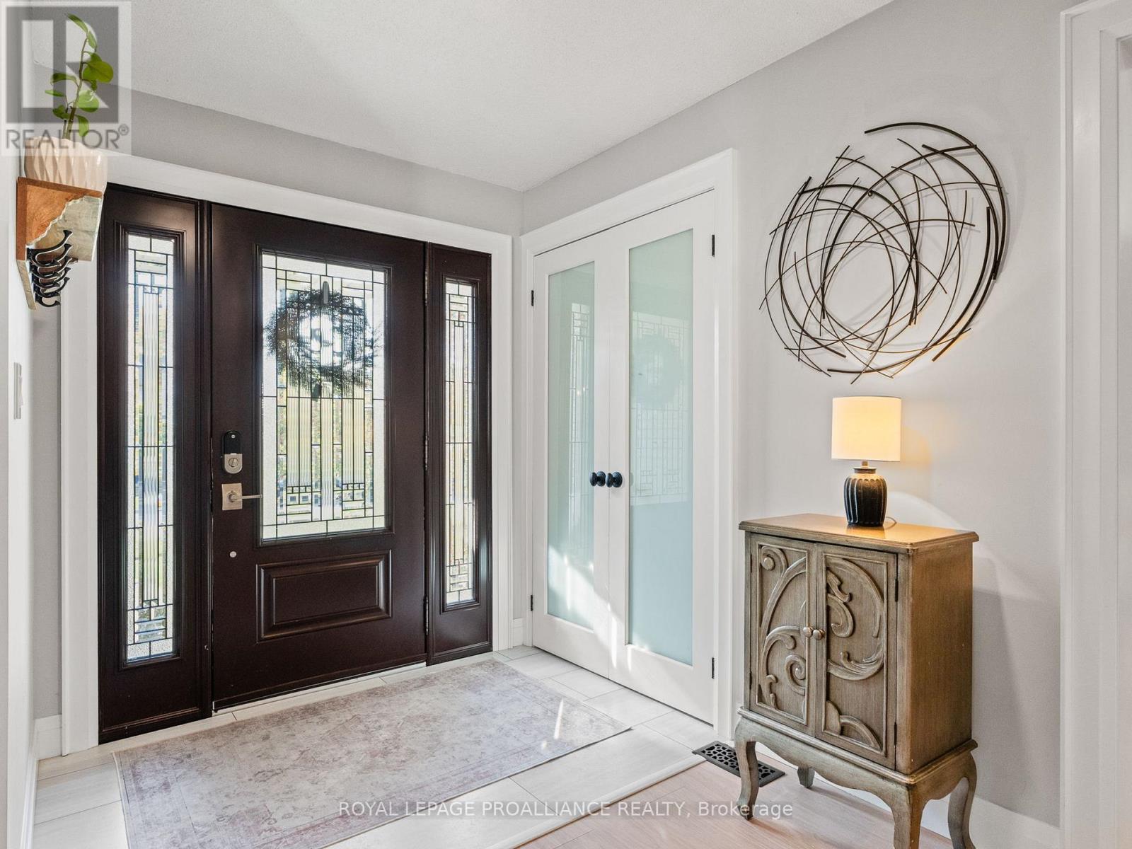 1024 Frei Street, Cobourg, Ontario  K9A 5L4 - Photo 5 - X12465484