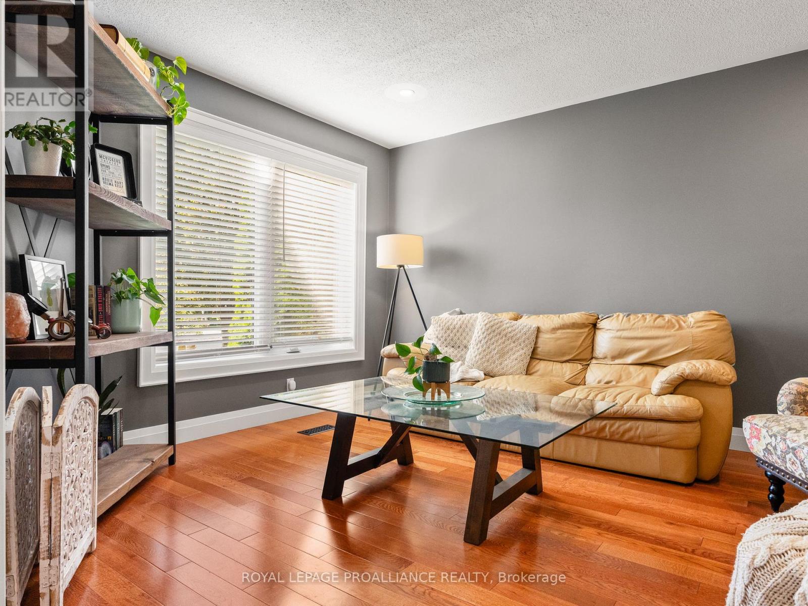 1024 Frei Street, Cobourg, Ontario  K9A 5L4 - Photo 6 - X12465484