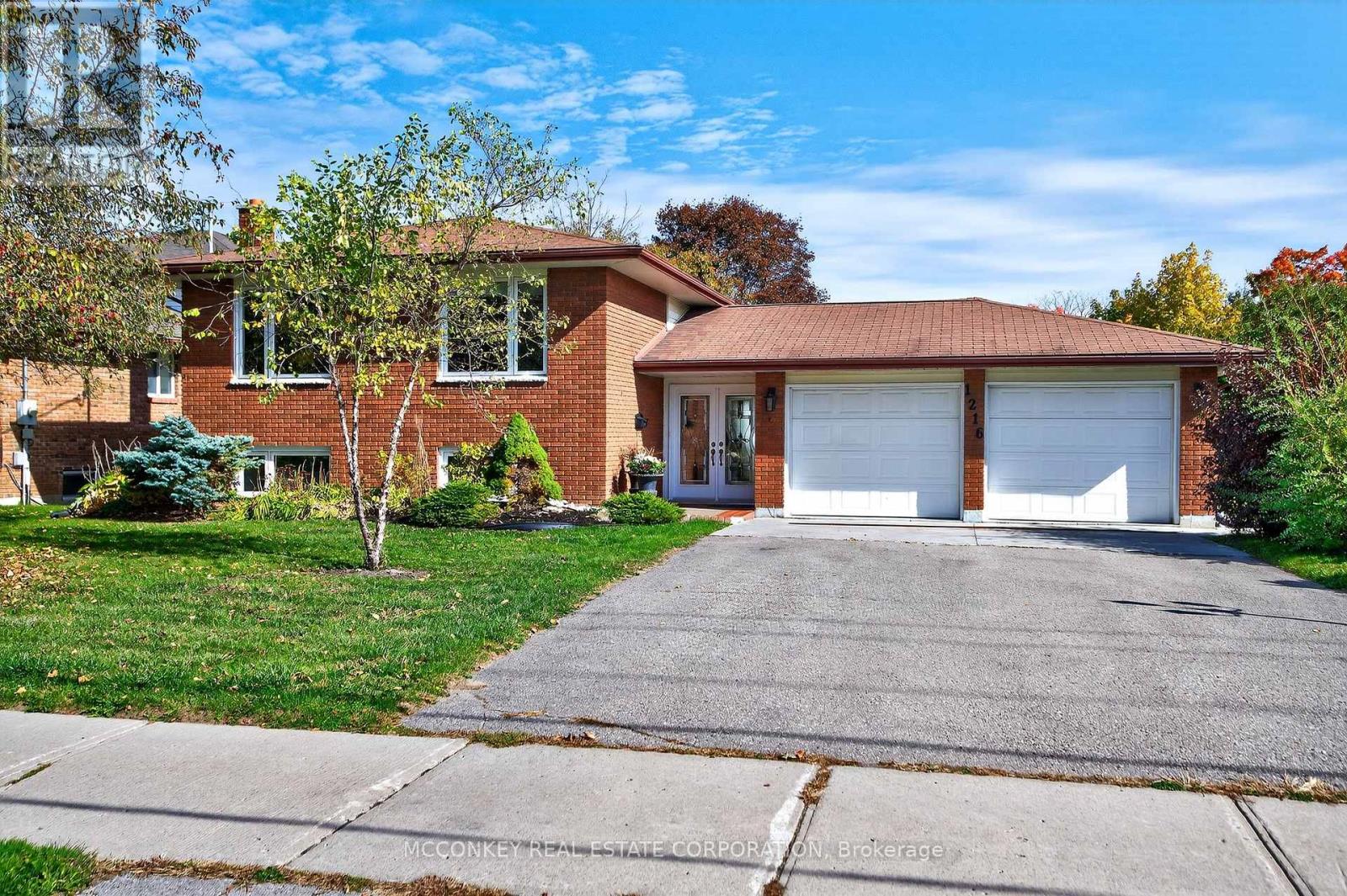 1216 HILLIARD STREET, Peterborough, Ontario