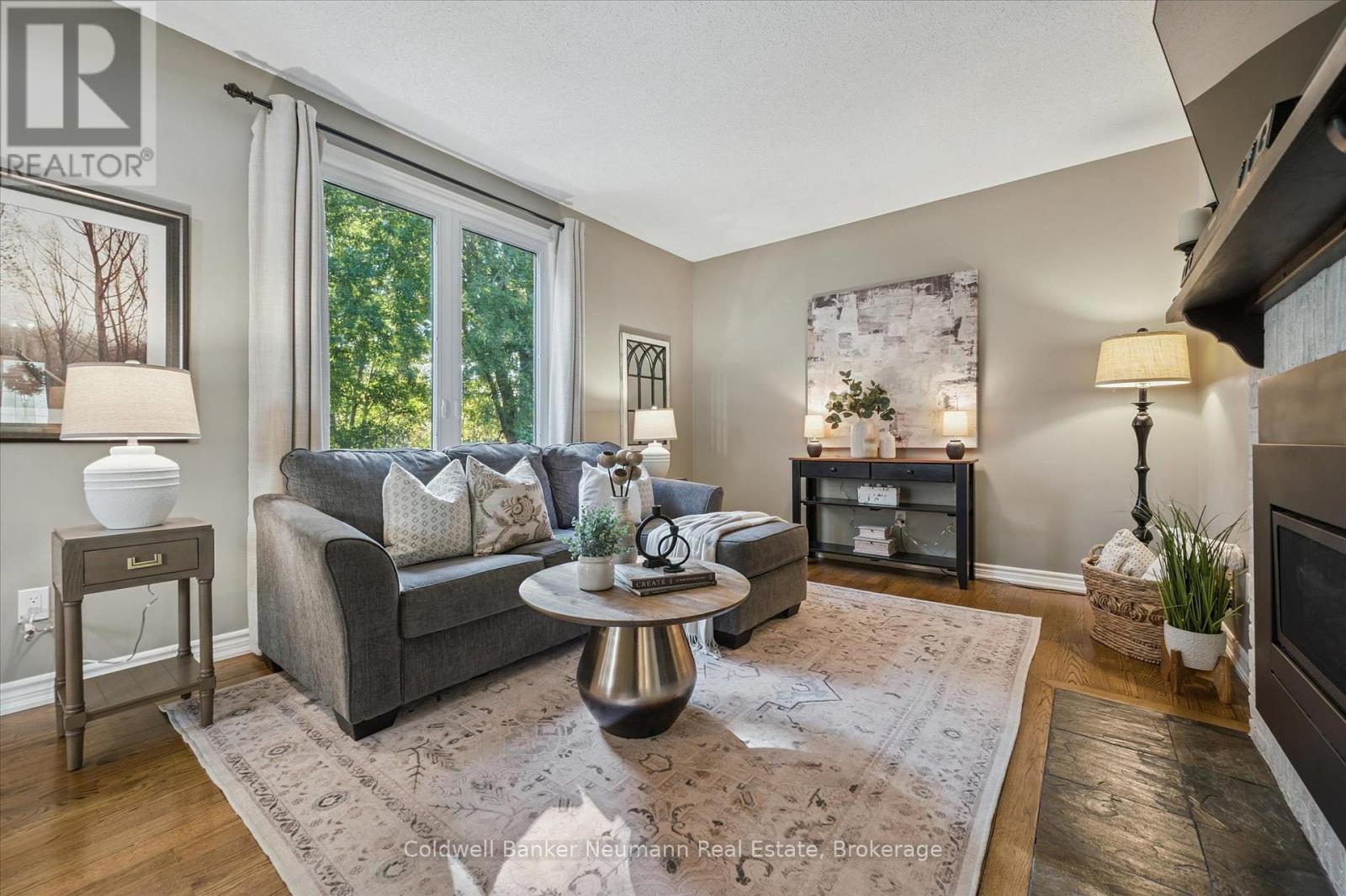 638 Holman Crescent, Centre Wellington, Ontario  N1M 3M1 - Photo 14 - X12465542