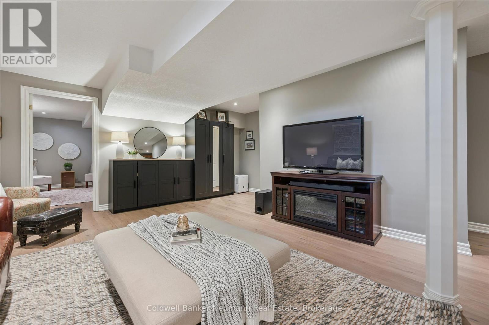 638 Holman Crescent, Centre Wellington, Ontario  N1M 3M1 - Photo 29 - X12465542