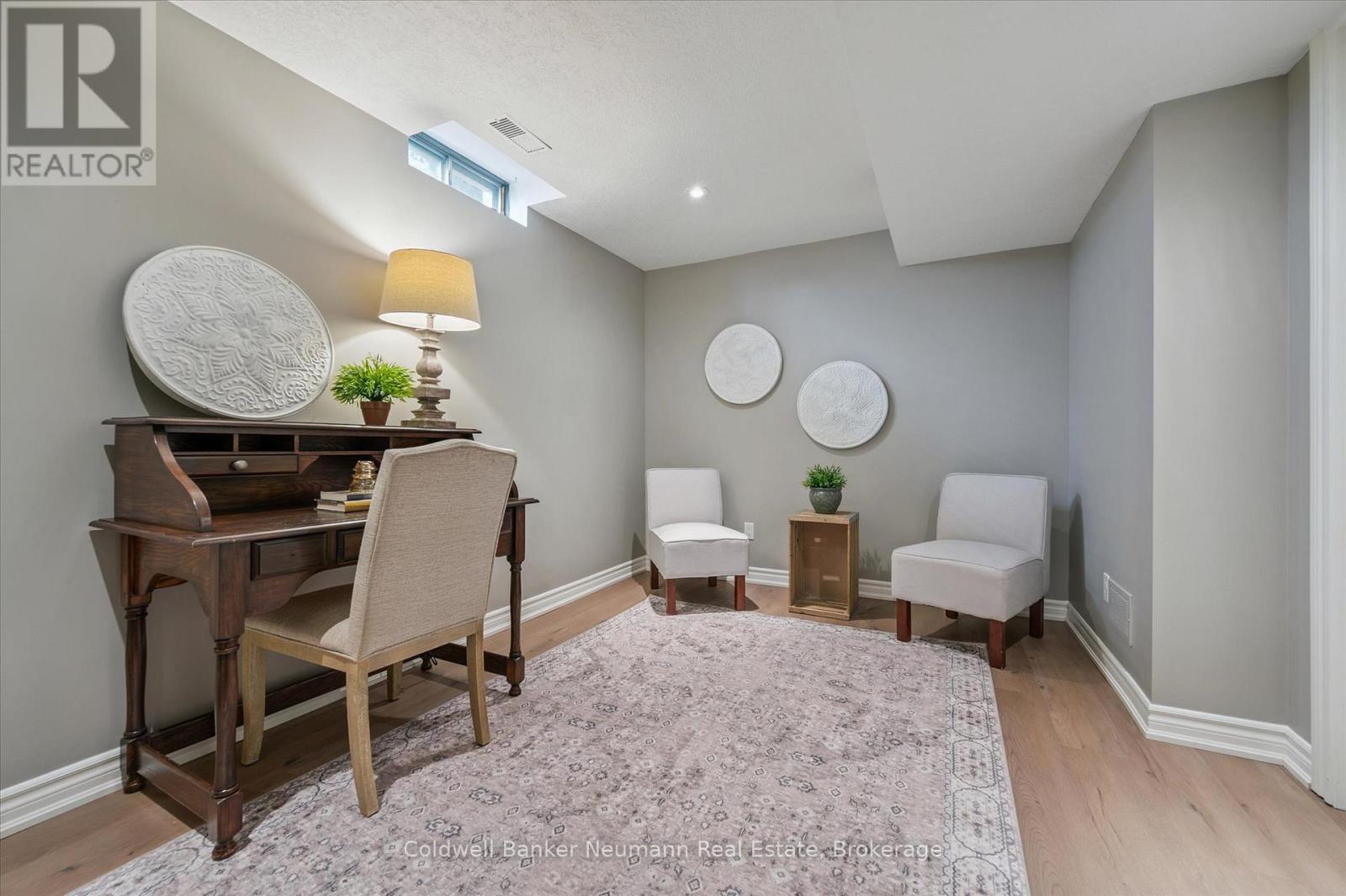 638 Holman Crescent, Centre Wellington, Ontario  N1M 3M1 - Photo 30 - X12465542