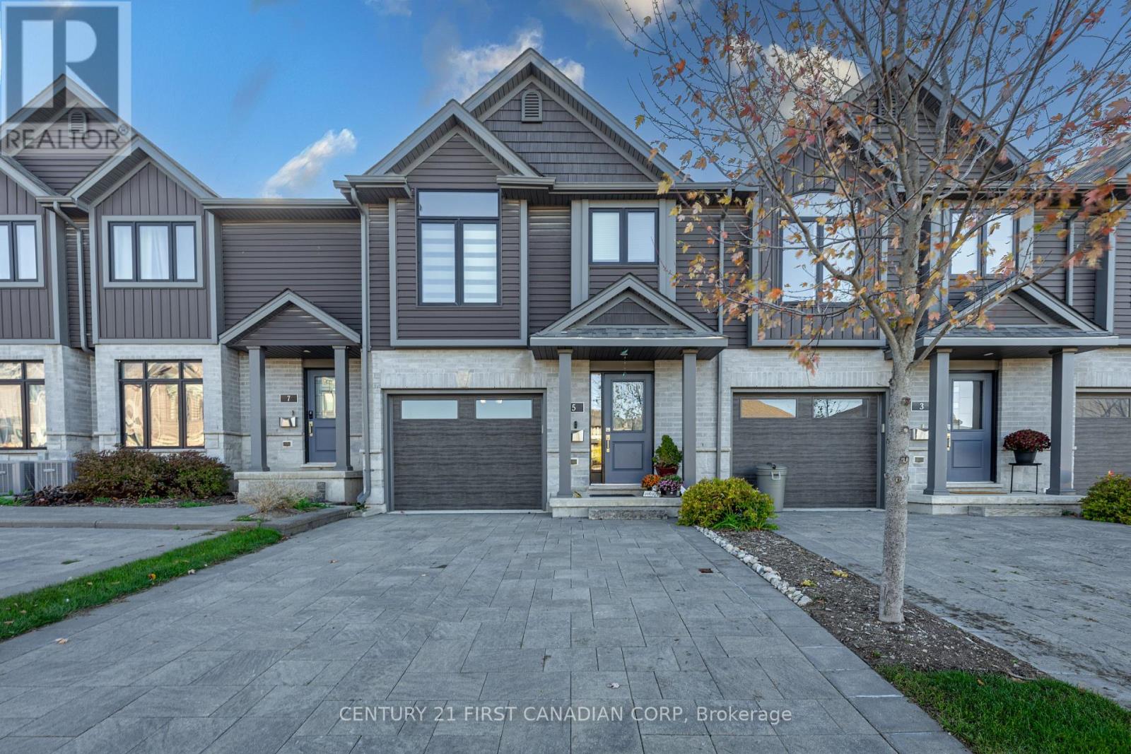 5 - 1110 MEADOWLARK RIDGE, London South, Ontario