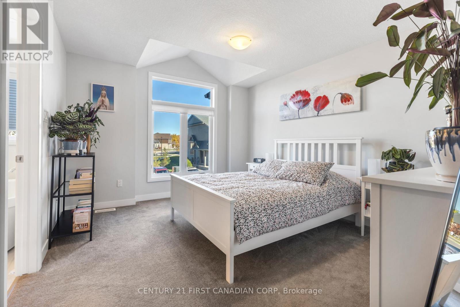 5 - 1110 Meadowlark Ridge, London South (South U), Ontario  N6M 0H4 - Photo 14 - X12465489