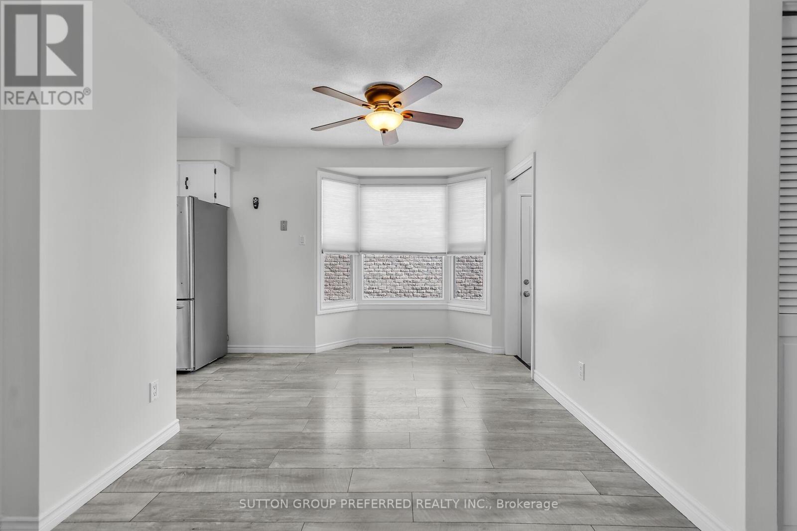 34 Hearthside Place, London East, Ontario  N5V 3N1 - Photo 11 - X12465583