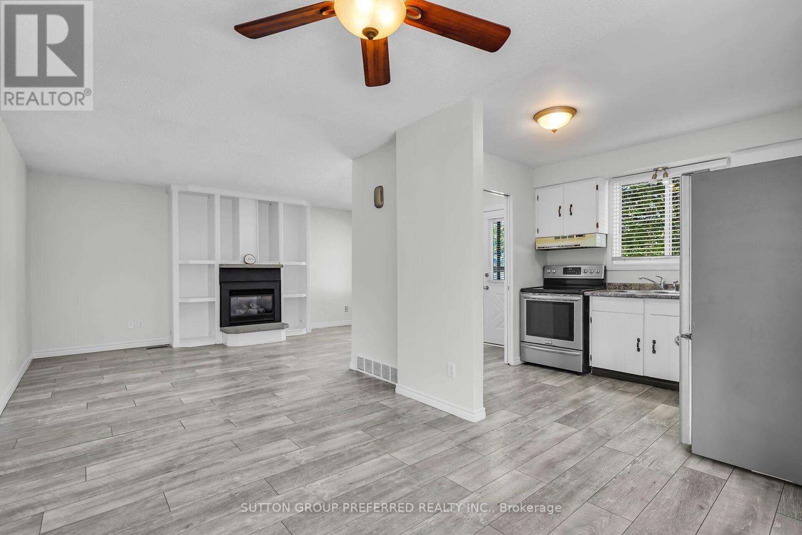 34 Hearthside Place, London East, Ontario  N5V 3N1 - Photo 12 - X12465583