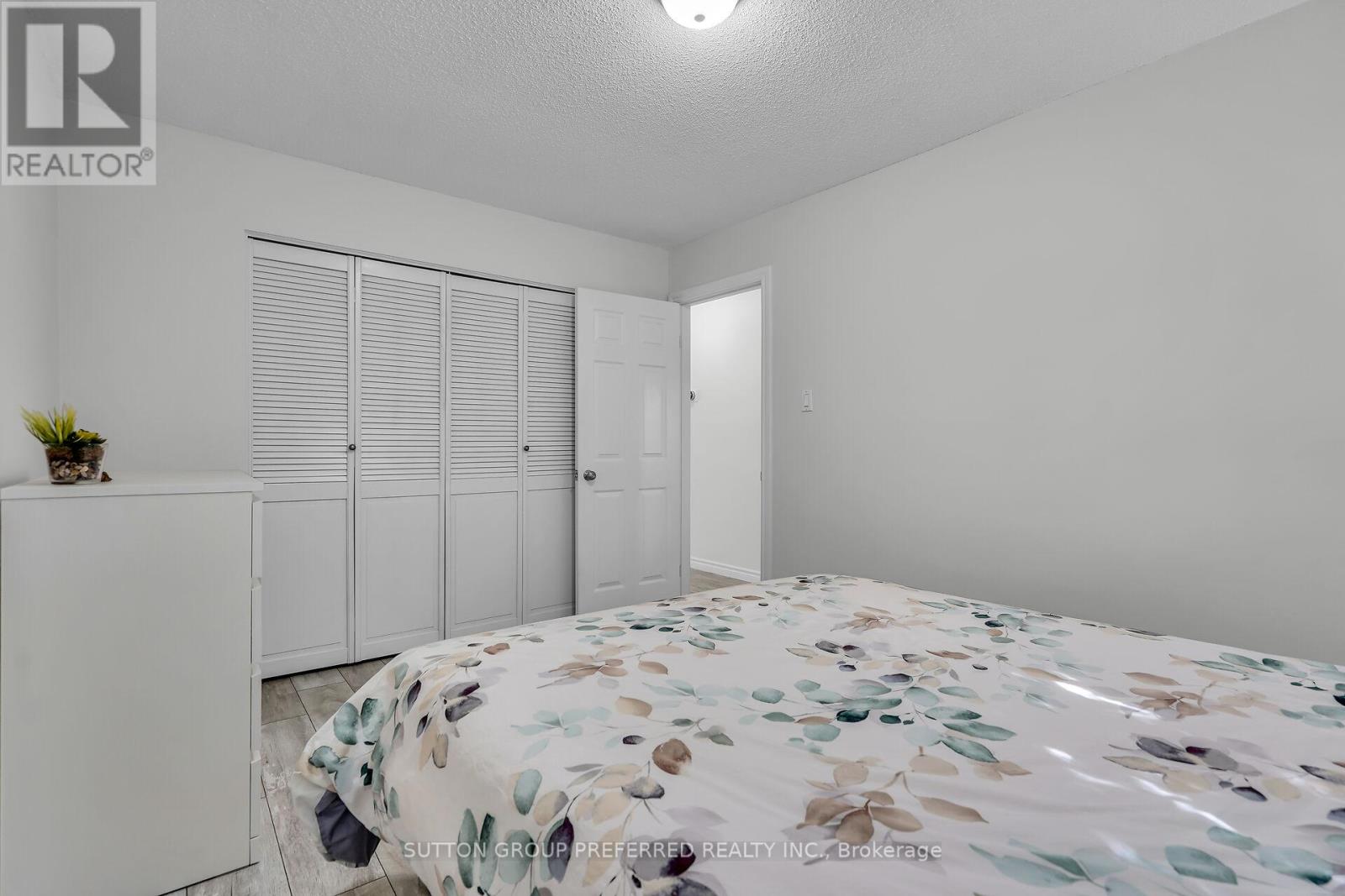 34 Hearthside Place, London East, Ontario  N5V 3N1 - Photo 19 - X12465583