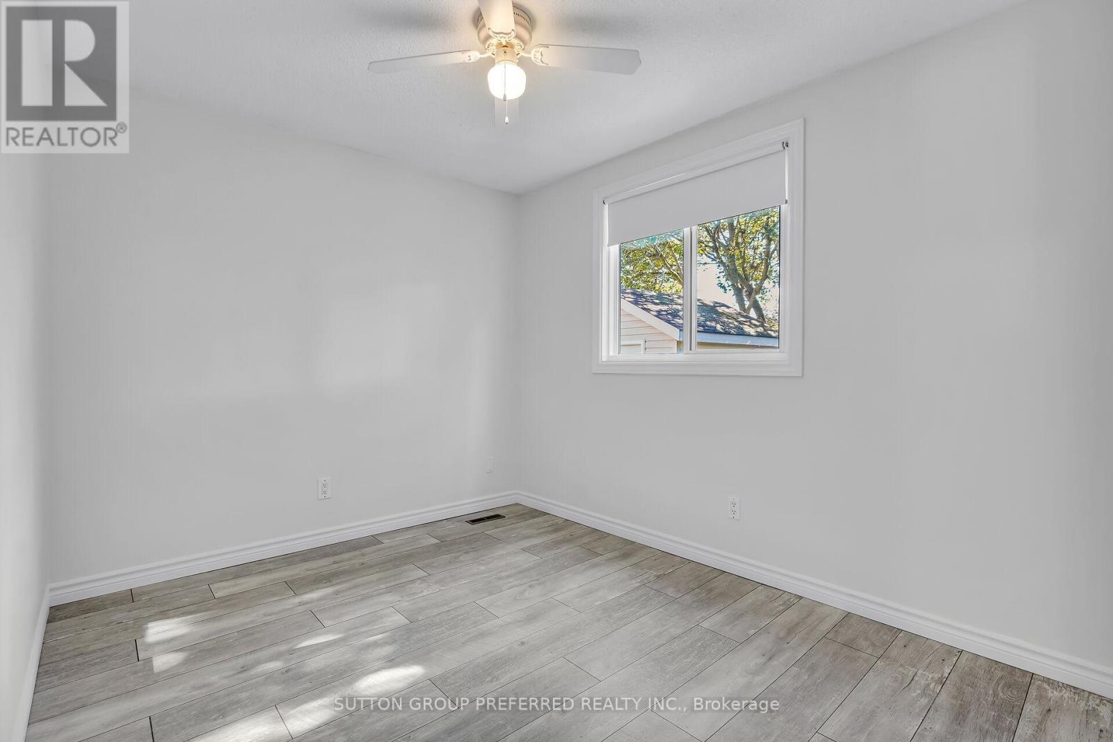 34 Hearthside Place, London East, Ontario  N5V 3N1 - Photo 20 - X12465583