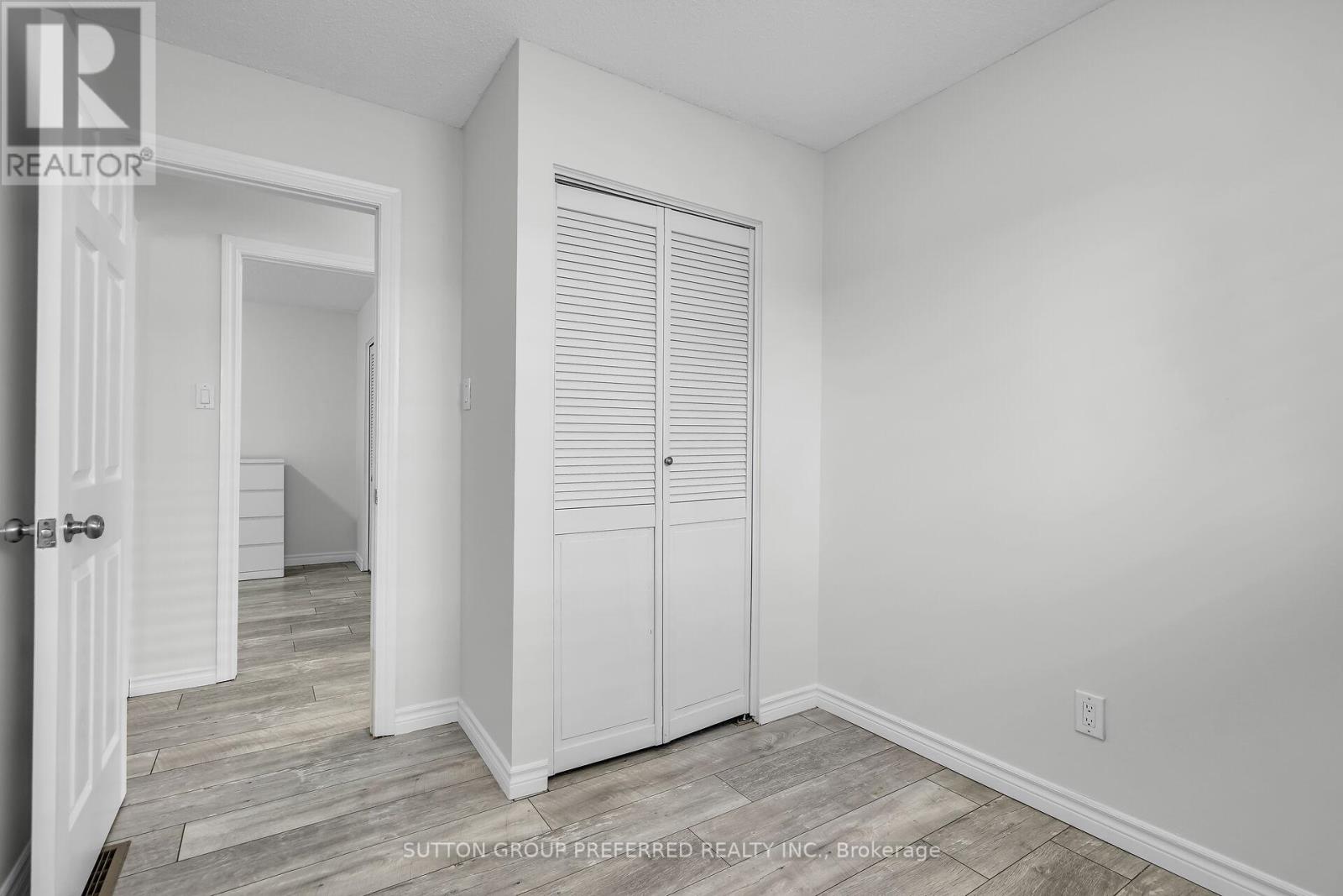 34 Hearthside Place, London East, Ontario  N5V 3N1 - Photo 23 - X12465583