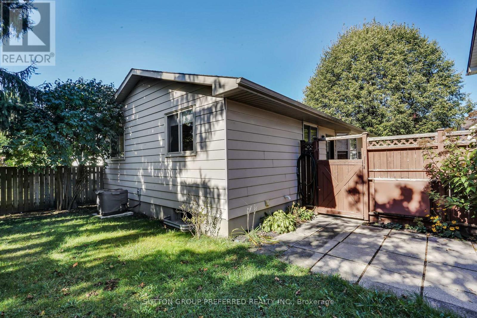34 Hearthside Place, London East, Ontario  N5V 3N1 - Photo 34 - X12465583