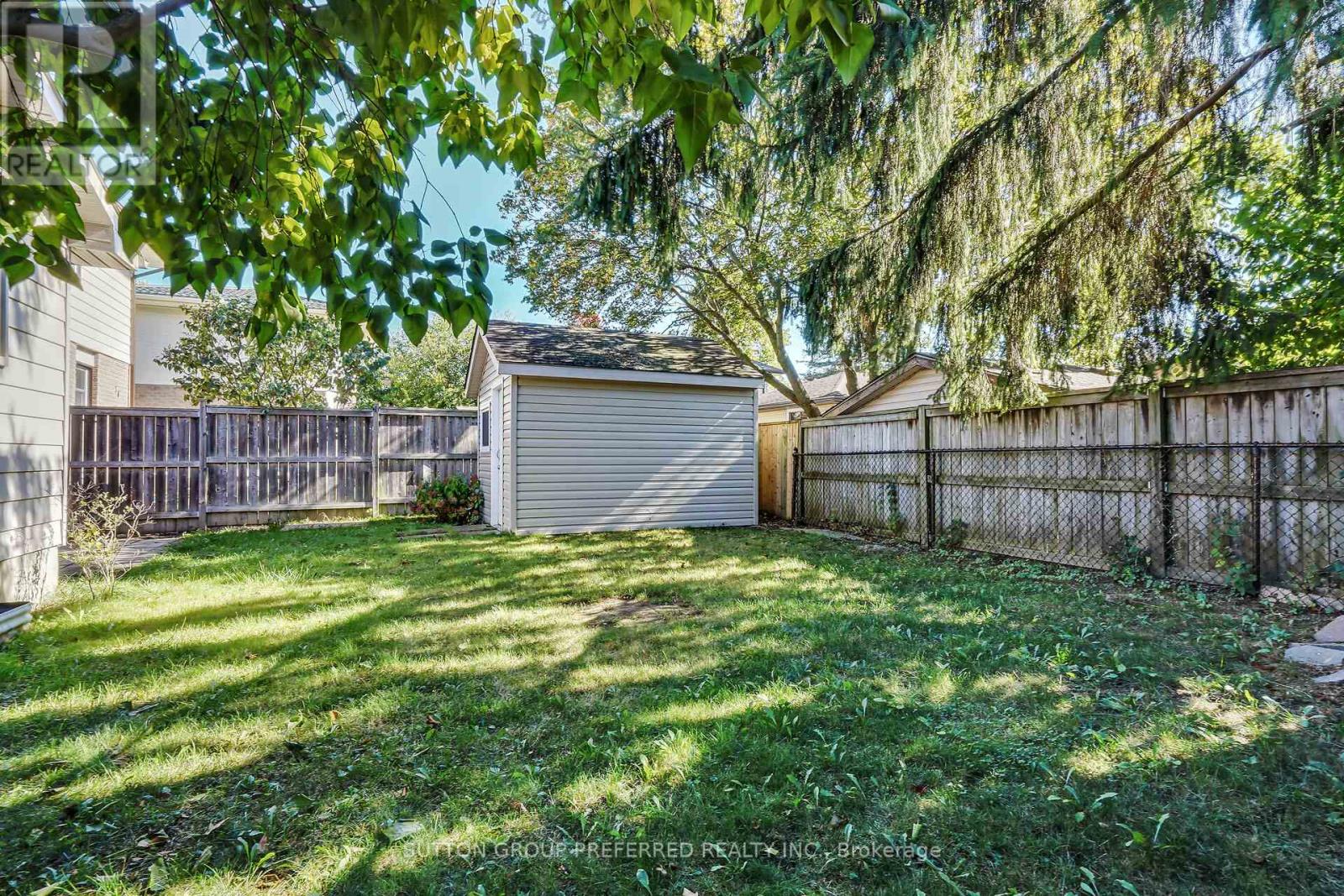 34 Hearthside Place, London East, Ontario  N5V 3N1 - Photo 35 - X12465583