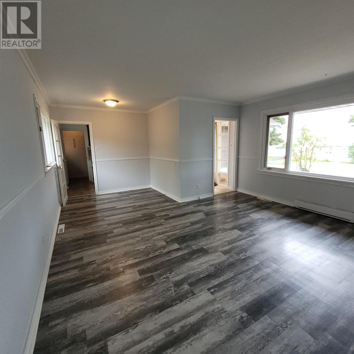 22 & 24 Mona Dr, Manitouwadge, Ontario  P0T 2C0 - Photo 3 - TB252830