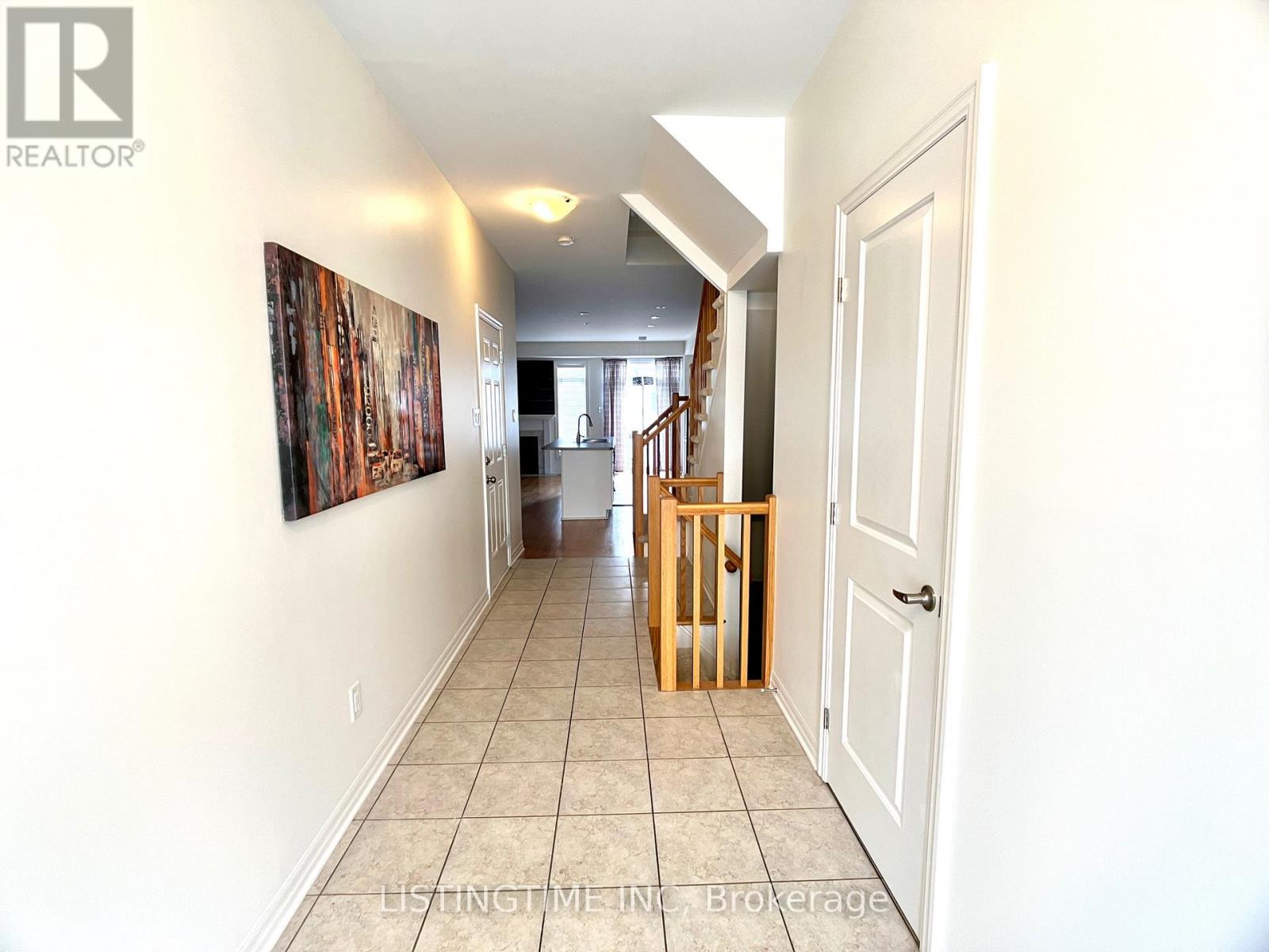702 Brian Good Avenue, Ottawa, Ontario  K4M 0C1 - Photo 2 - X12465527
