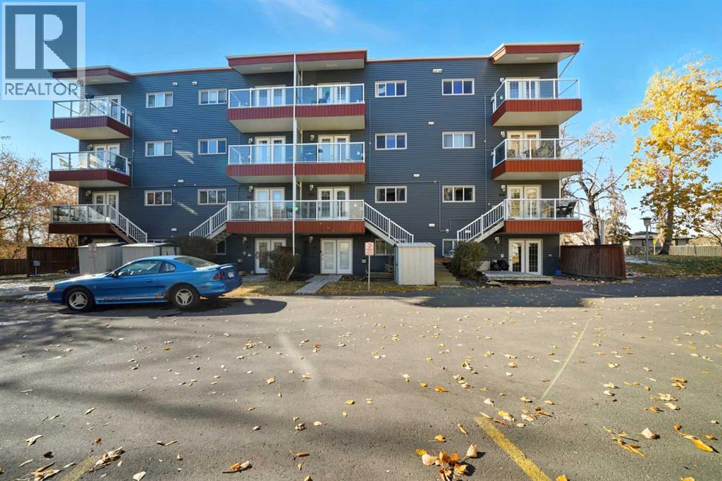 102, 5519 Kerry Wood Drive, Red Deer, Alberta  T4N 4X3 - Photo 2 - A2264585