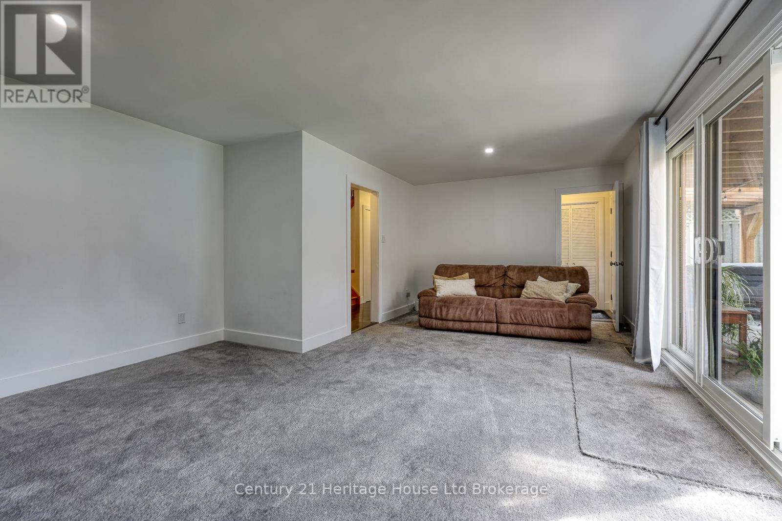 275 Cartier Drive N, Woodstock, Ontario  N4S 7T9 - Photo 17 - X12465529