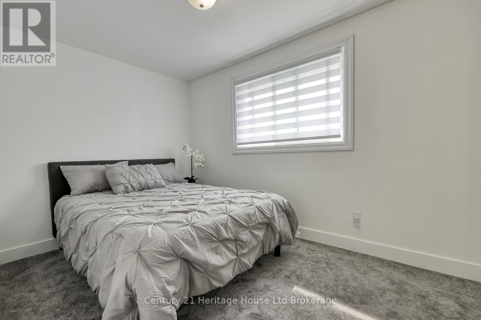 275 Cartier Drive N, Woodstock, Ontario  N4S 7T9 - Photo 25 - X12465529