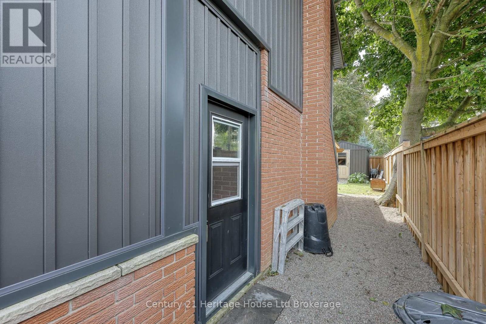 275 Cartier Drive N, Woodstock, Ontario  N4S 7T9 - Photo 31 - X12465529