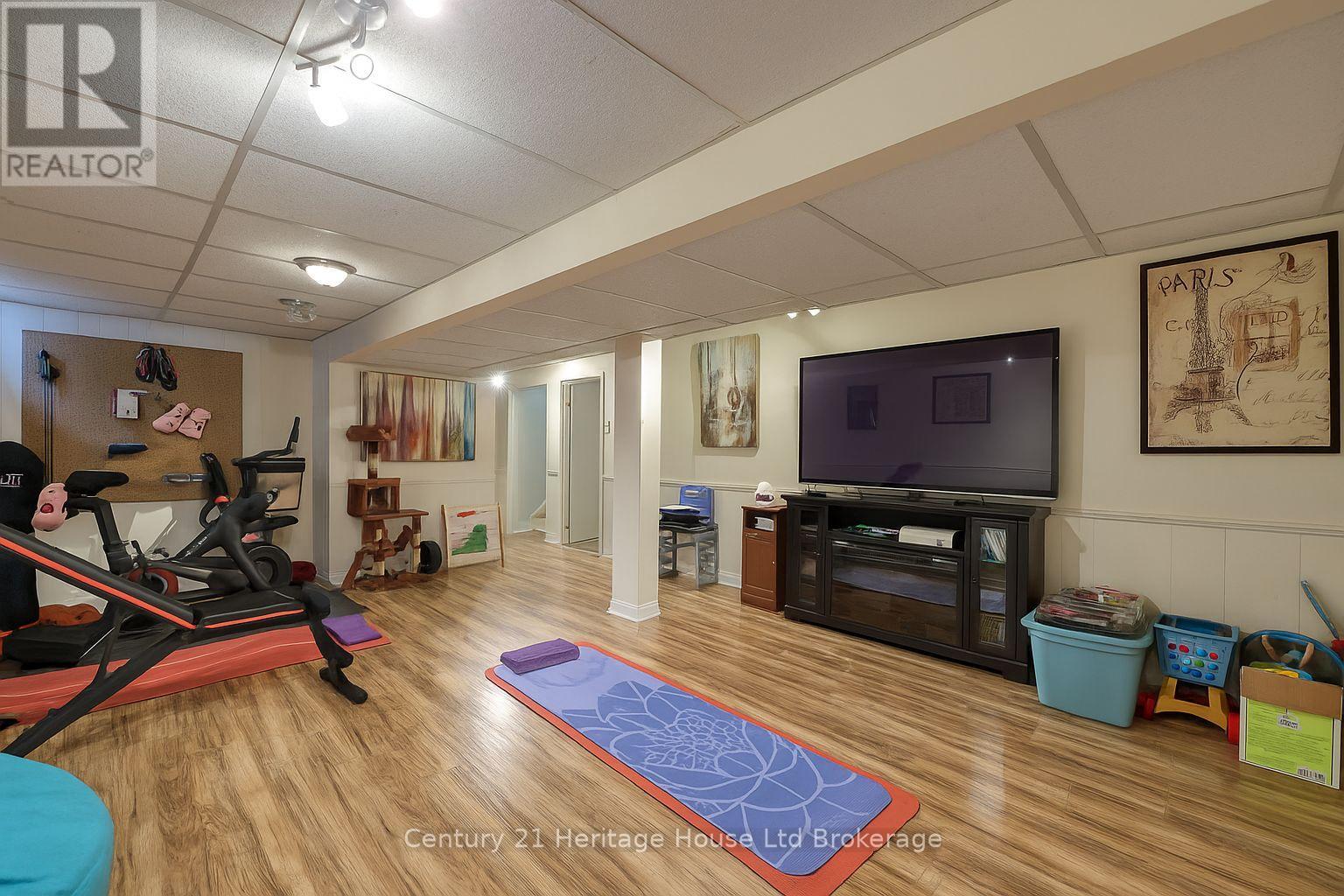 9 Edmunds Crescent, London South, Ontario  N5Z 4J1 - Photo 26 - X12465531