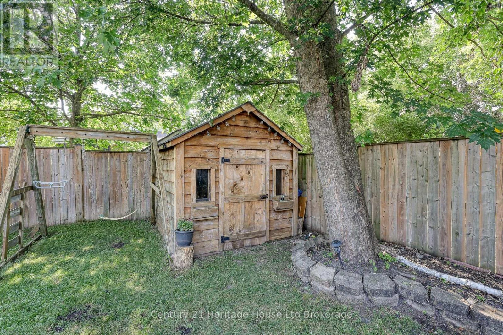 9 Edmunds Crescent, London South, Ontario  N5Z 4J1 - Photo 31 - X12465531