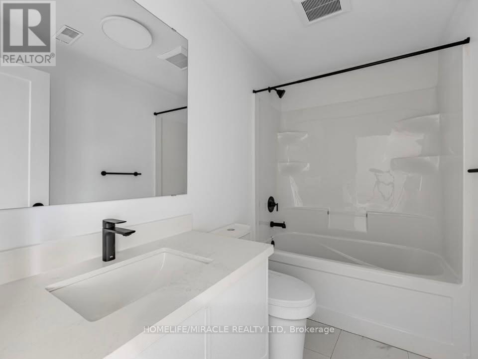 1 - 1103 Dufferin Street, Toronto, Ontario  M6H 4B5 - Photo 3 - W12430303
