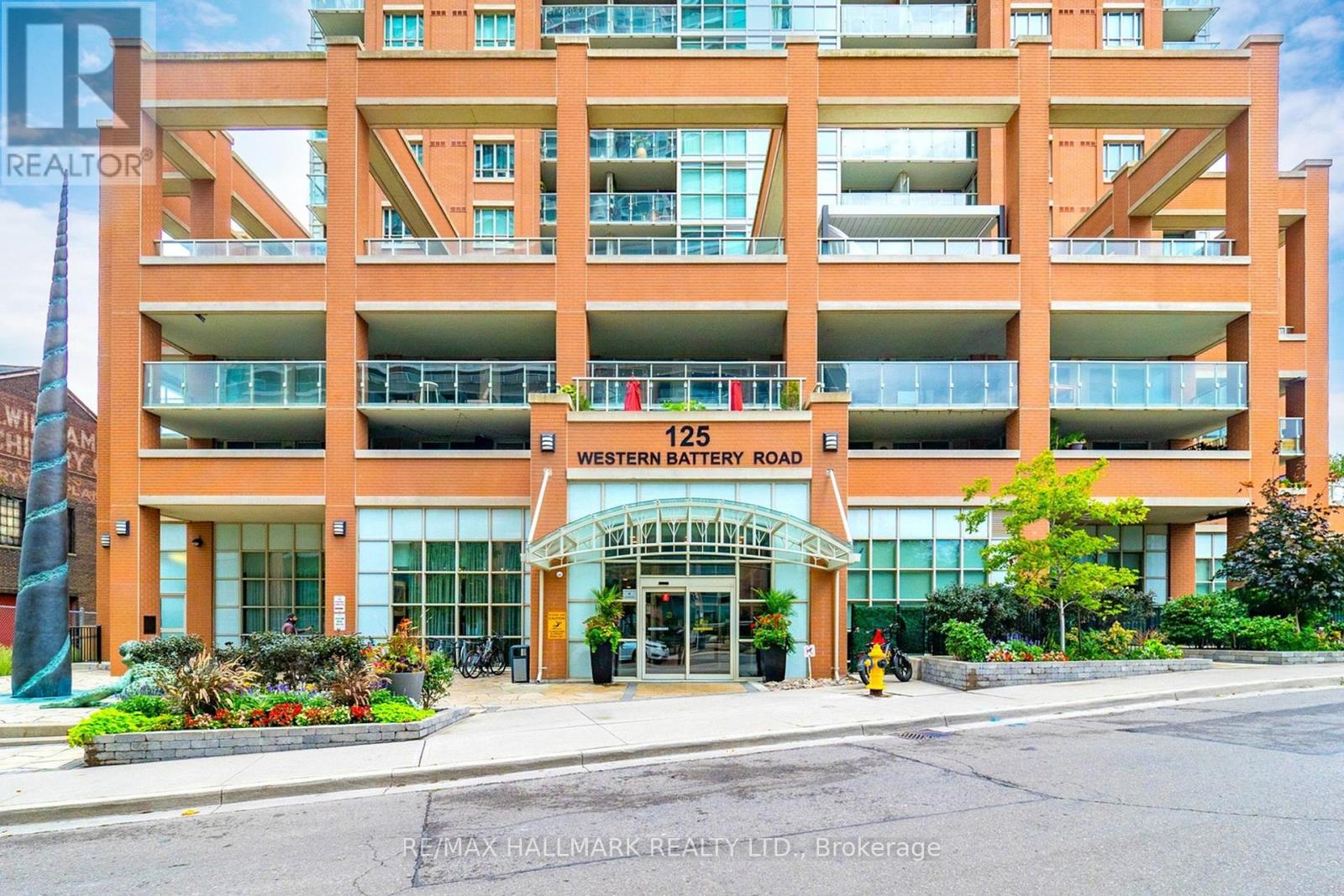 2112 - 125 Western Battery Road, Toronto, Ontario  M6K 3R8 - Photo 3 - C12465265
