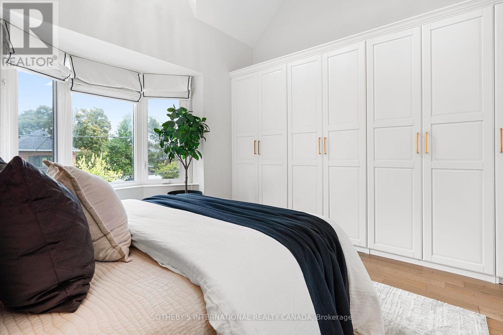 251 Bowood Avenue, Toronto, Ontario  M4N 1Y7 - Photo 21 - C12465296