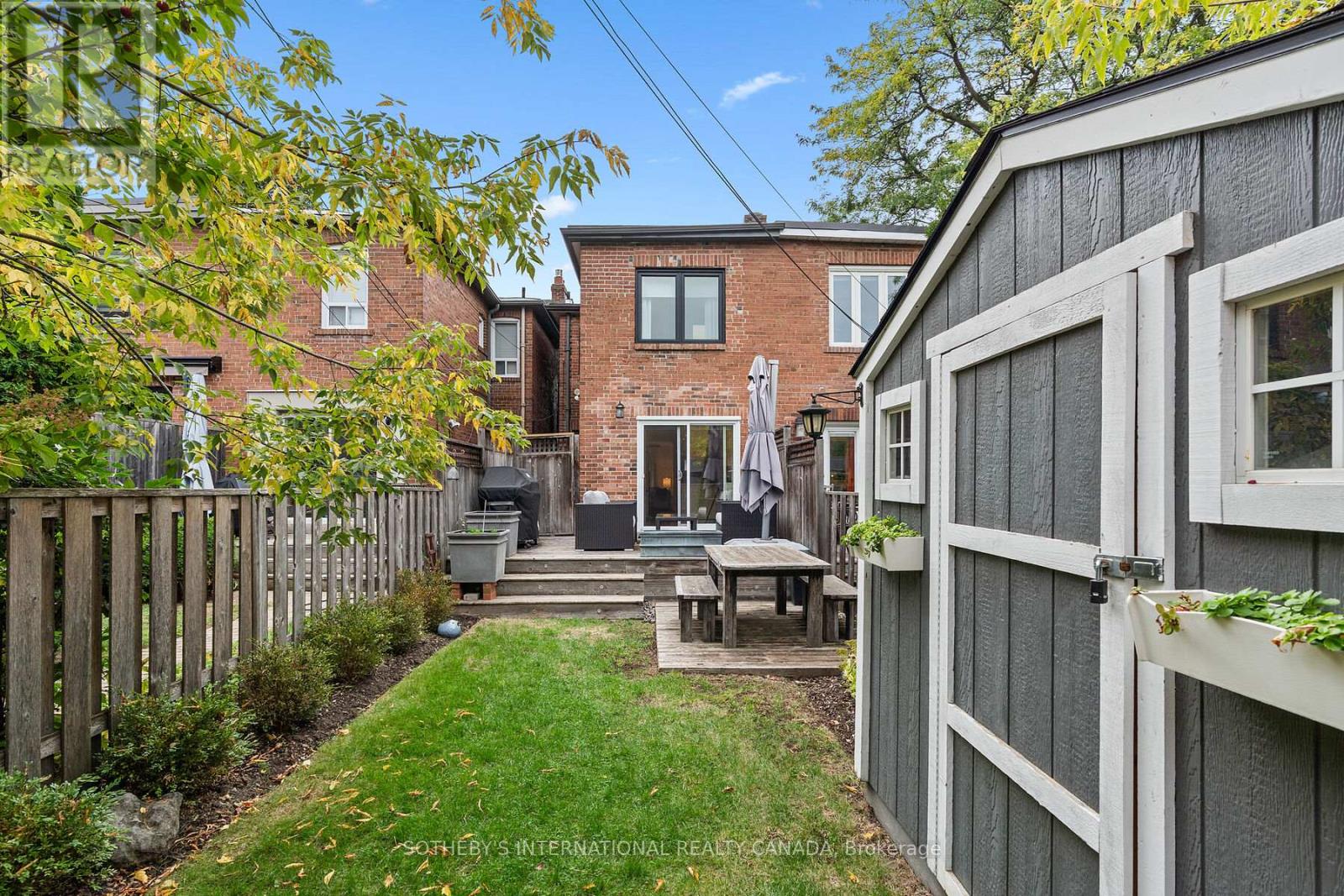 251 Bowood Avenue, Toronto, Ontario  M4N 1Y7 - Photo 40 - C12465296