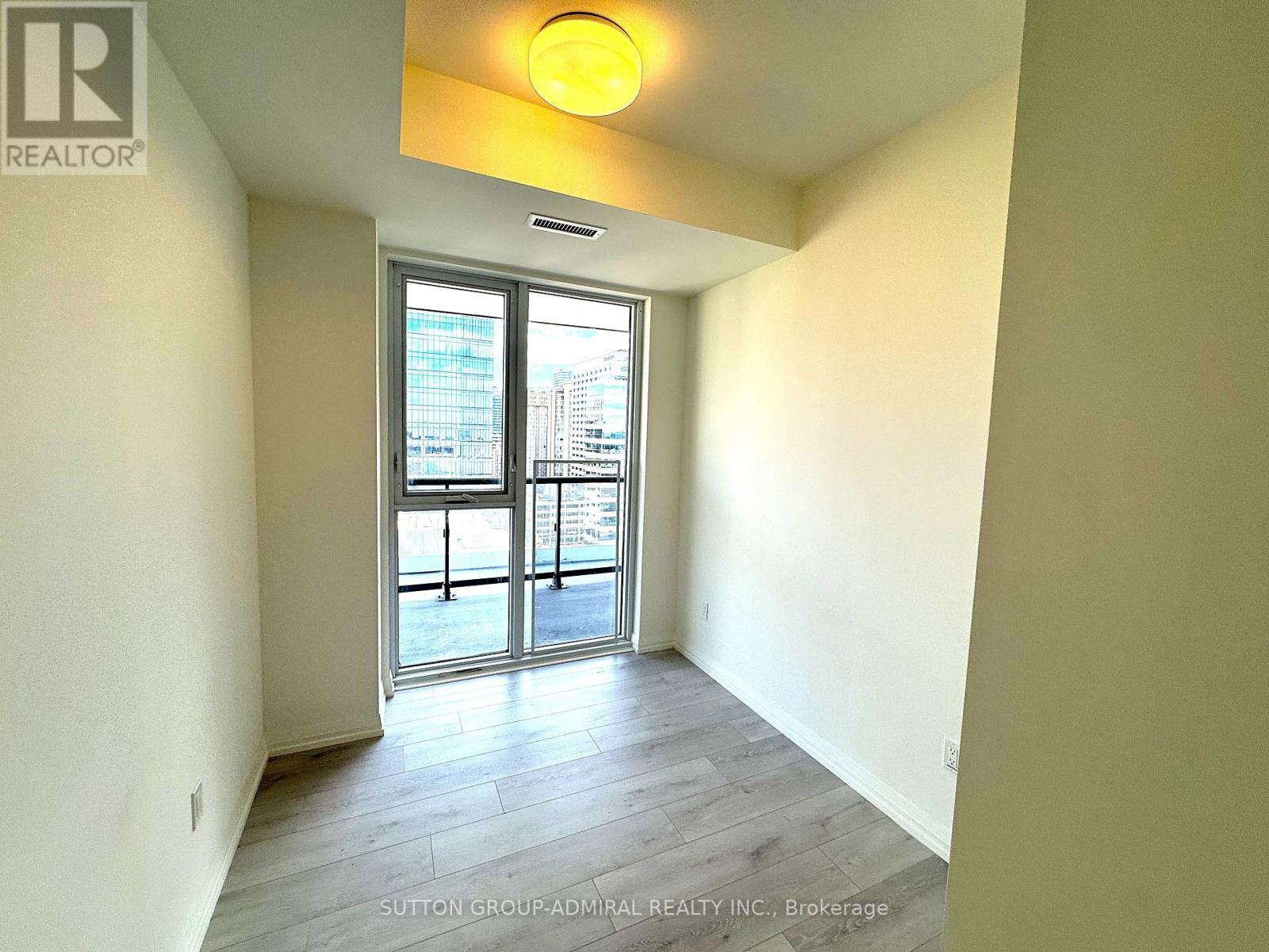 1505 - 280 Dundas Street W, Toronto, Ontario  M5T 0E3 - Photo 12 - C12465305