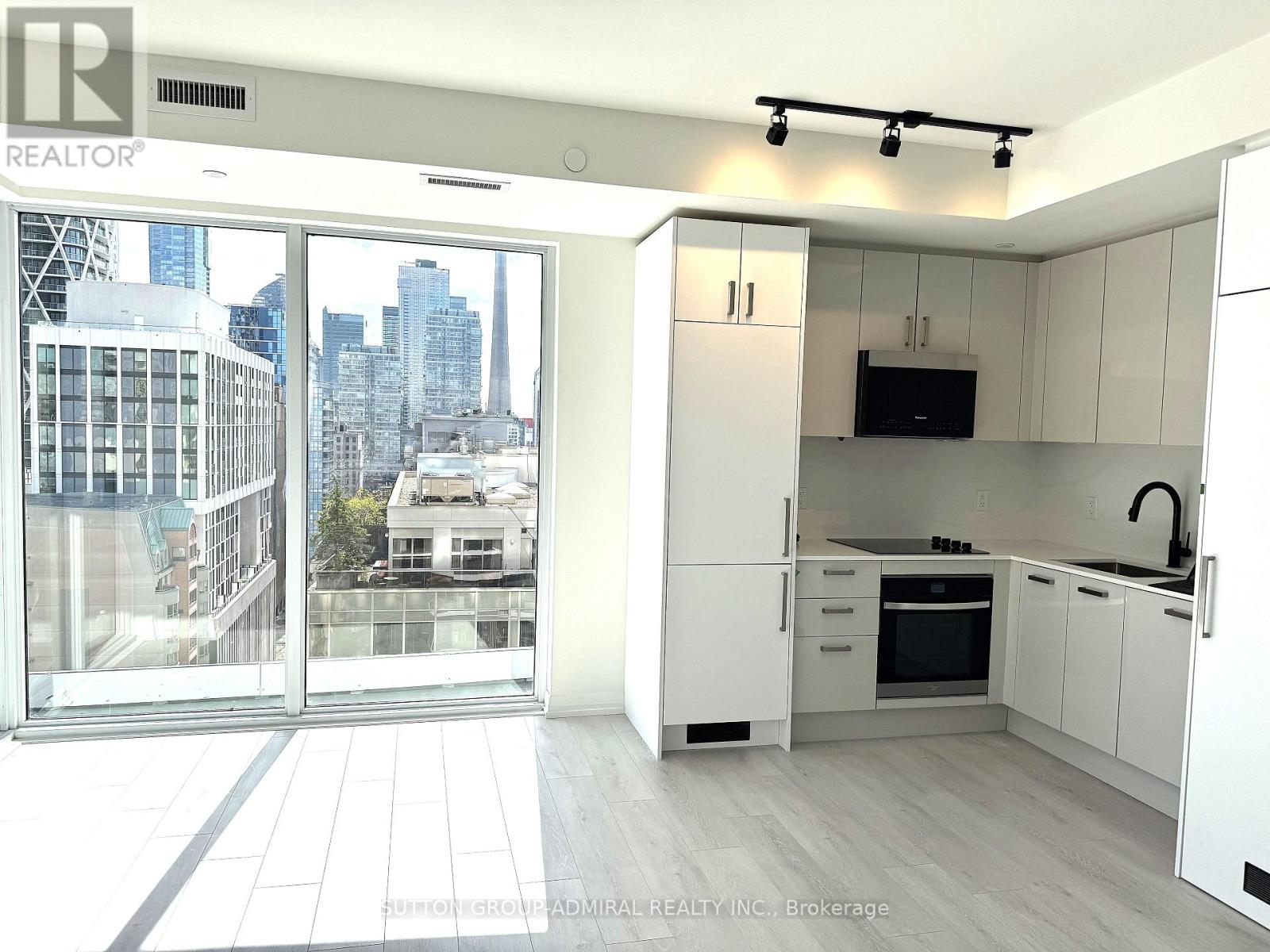1505 - 280 Dundas Street W, Toronto, Ontario  M5T 0E3 - Photo 5 - C12465305