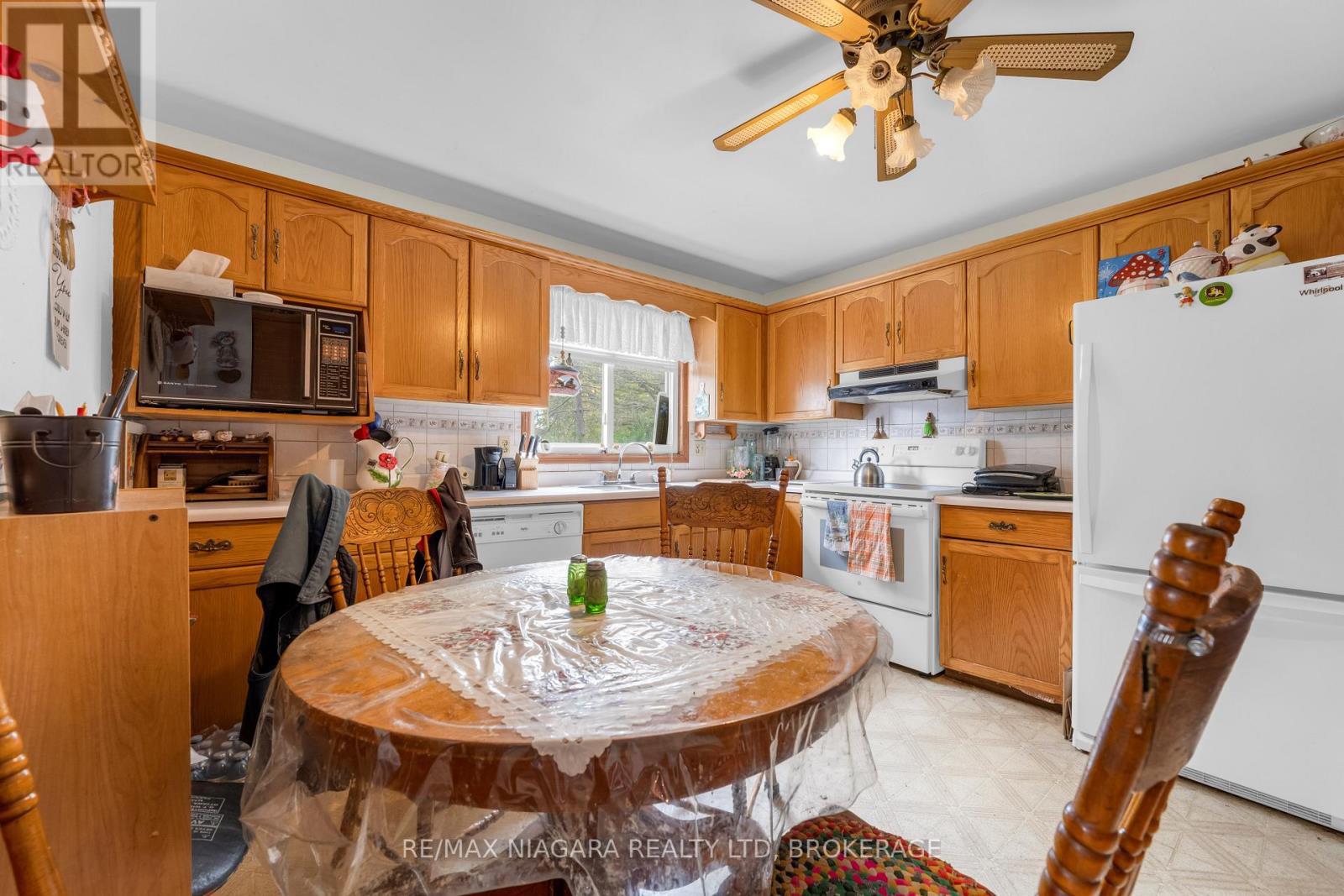 31 Matthews Road, Welland (Cooks Mills), Ontario  L3B 5N4 - Photo 16 - X12465539