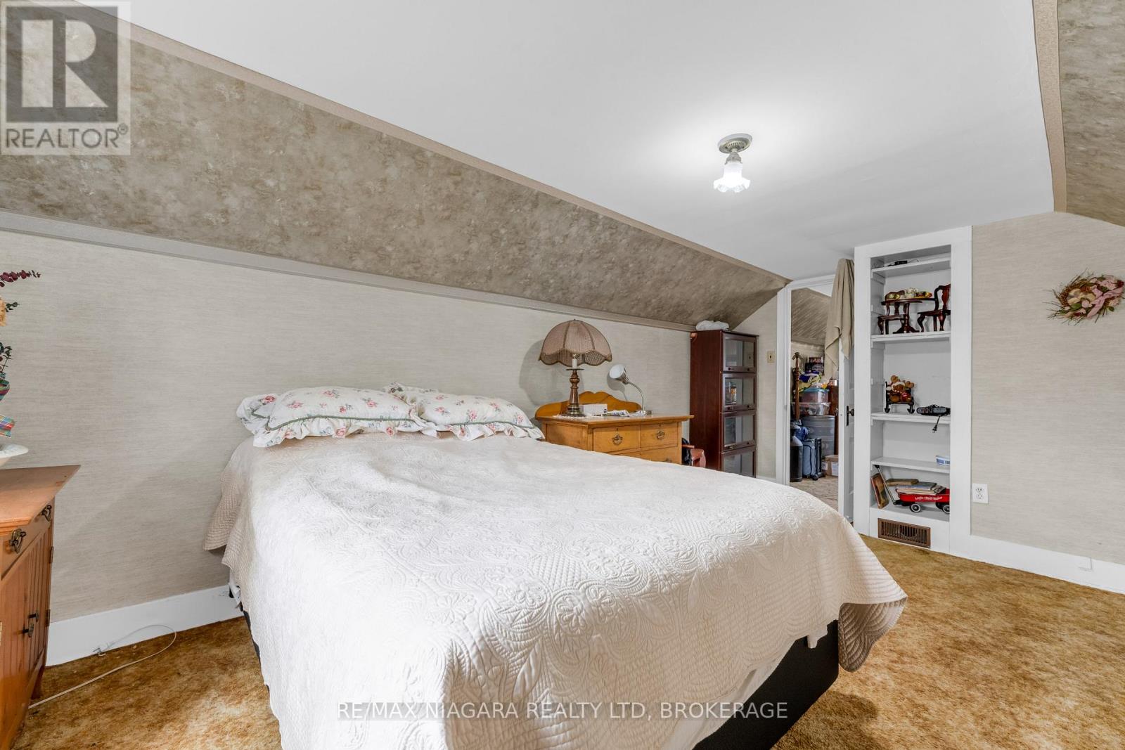 31 Matthews Road, Welland (Cooks Mills), Ontario  L3B 5N4 - Photo 26 - X12465539