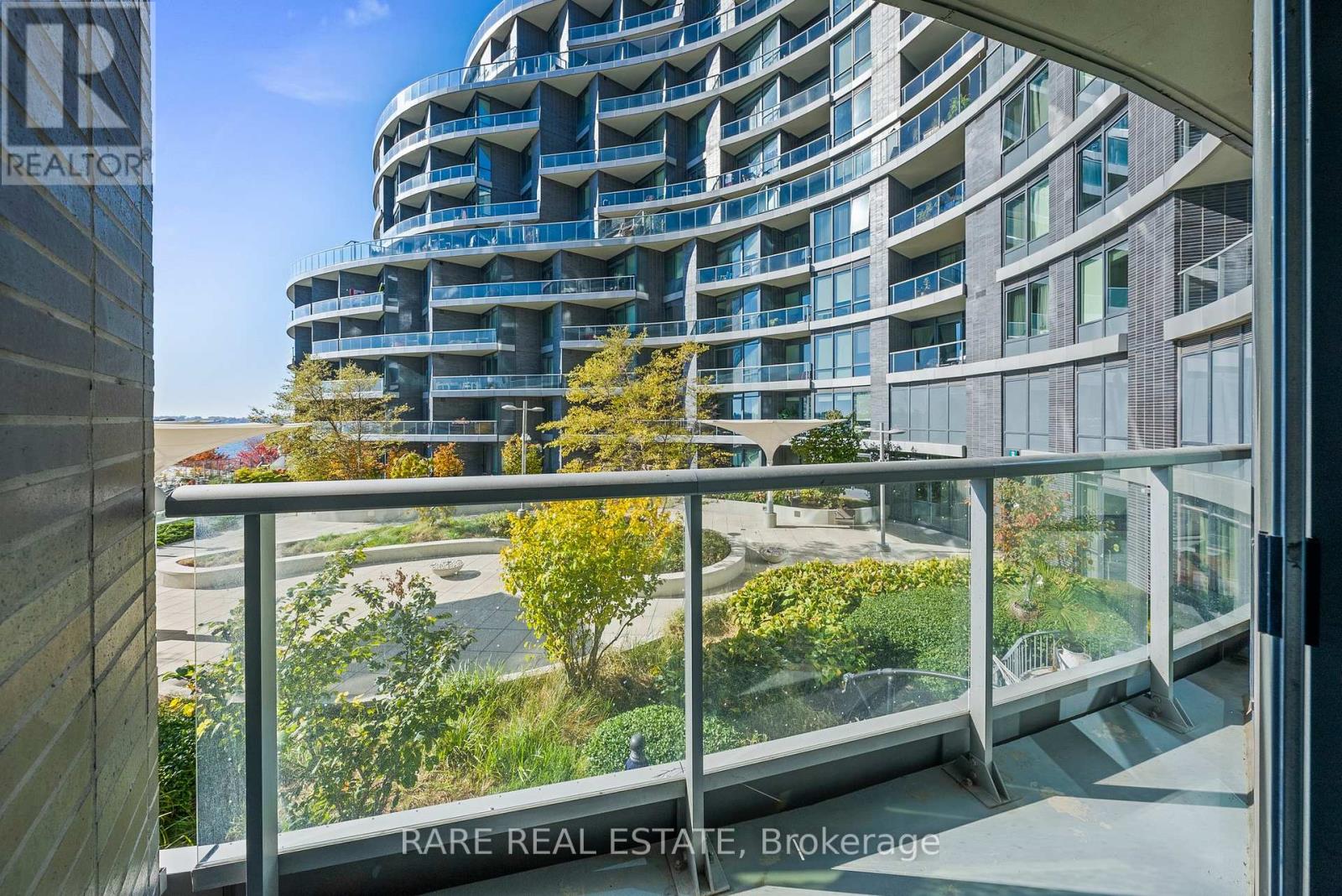 312 - 1 Edgewater Drive, Toronto, Ontario  M5A 0L1 - Photo 10 - C12465353