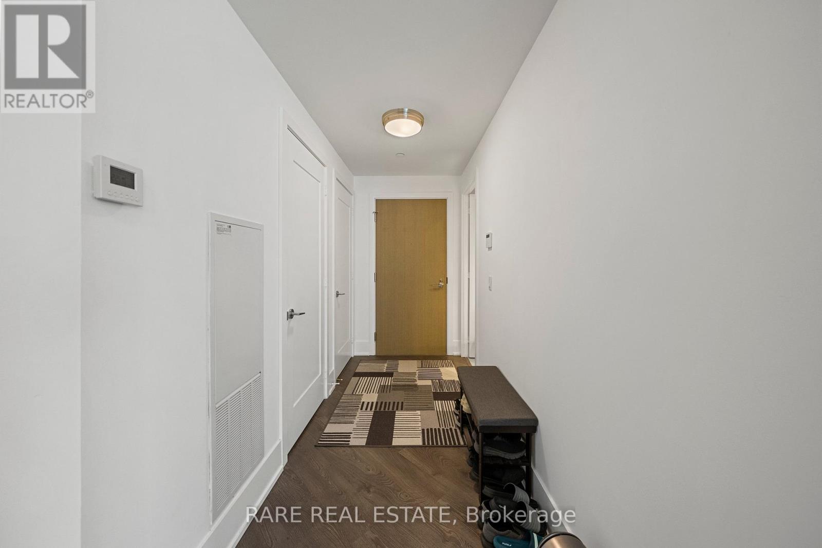 312 - 1 Edgewater Drive, Toronto, Ontario  M5A 0L1 - Photo 4 - C12465353