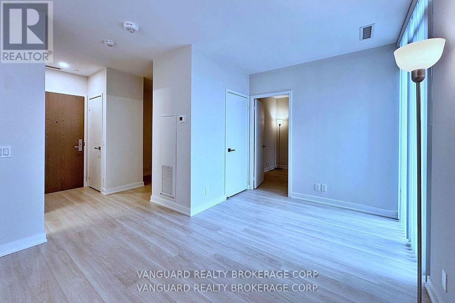 1005 - 30 Tretti Way, Toronto, Ontario  M3H 0E3 - Photo 12 - C12465376