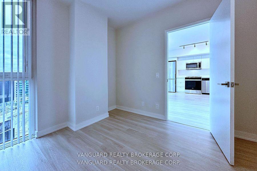 1005 - 30 Tretti Way, Toronto, Ontario  M3H 0E3 - Photo 16 - C12465376