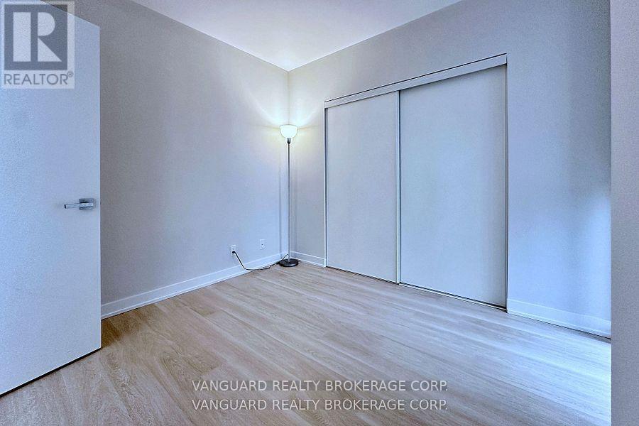 1005 - 30 Tretti Way, Toronto, Ontario  M3H 0E3 - Photo 18 - C12465376