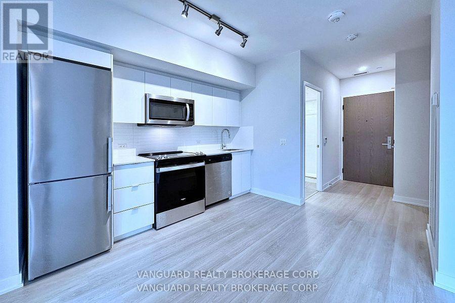 1005 - 30 Tretti Way, Toronto, Ontario  M3H 0E3 - Photo 8 - C12465376