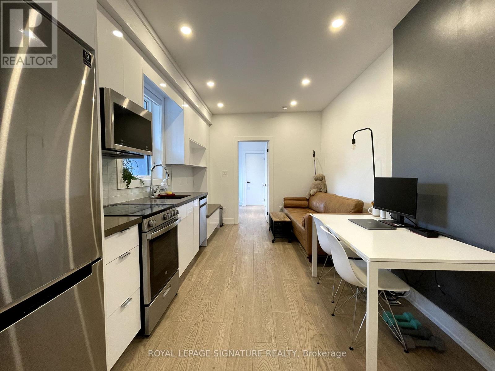 BACK - 17 CLAREMONT STREET, Toronto, Ontario