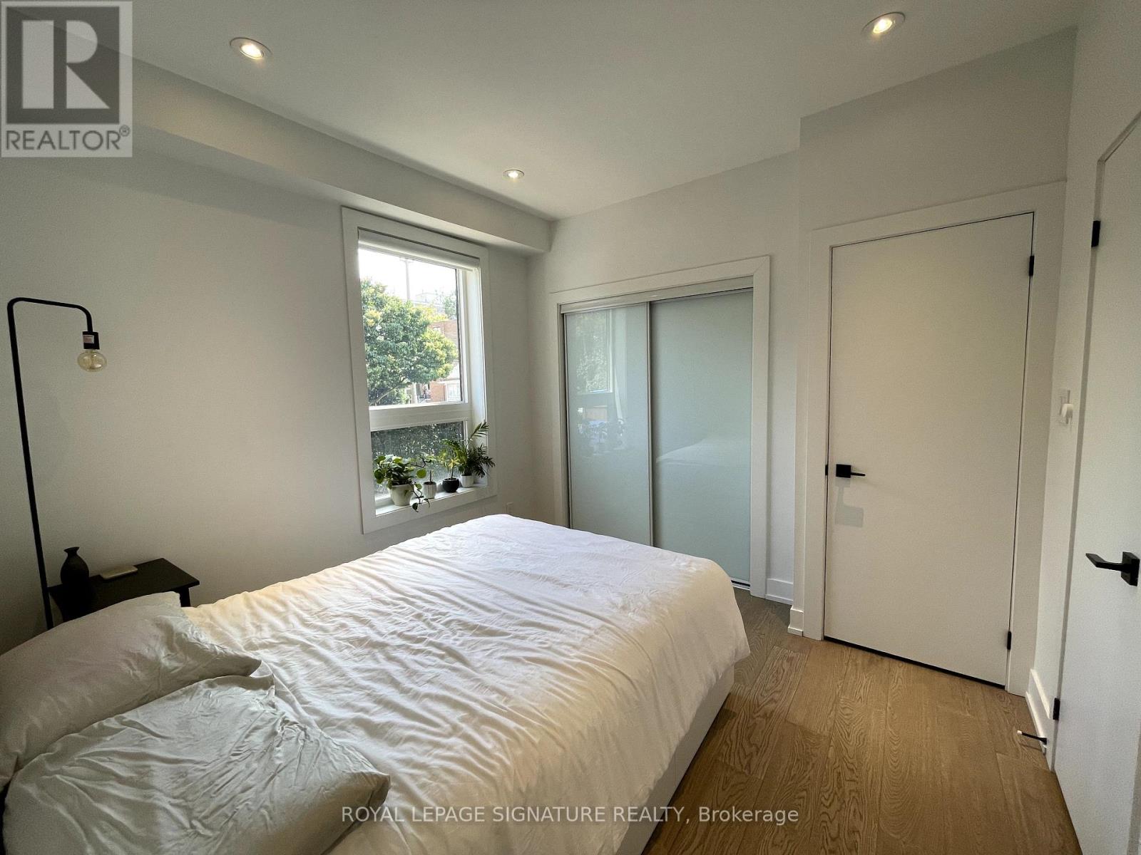 Back - 17 Claremont Street, Toronto, Ontario  M6J 2M3 - Photo 7 - C12465380